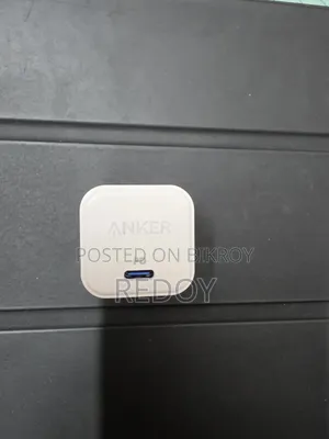 আঙ্কার ২০ওয়াট চার্জার