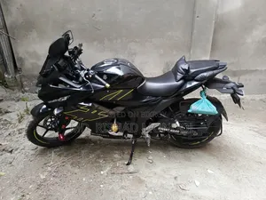 Suzuki Gixxer 2024 Black