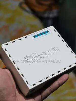 মাইক্রোটিক এইচইএক্স আরবি৭৫০জিআর৩ ৫-পোর্ট রাউটার