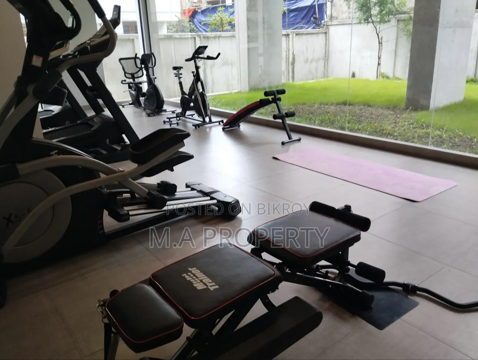 4 Bedroom Apartment in Impuri, Gulshan for Rent