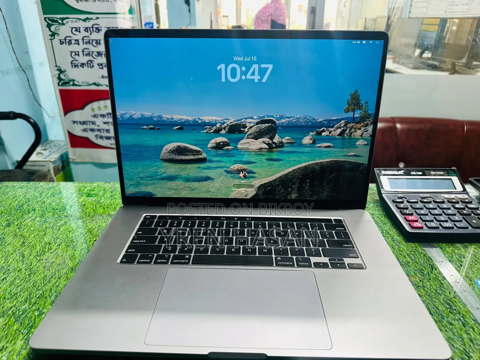 New Laptop Apple MacBook 32GB SSD 500GB
