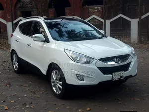 Hyundai Tucson Limited FWD 2011 White
