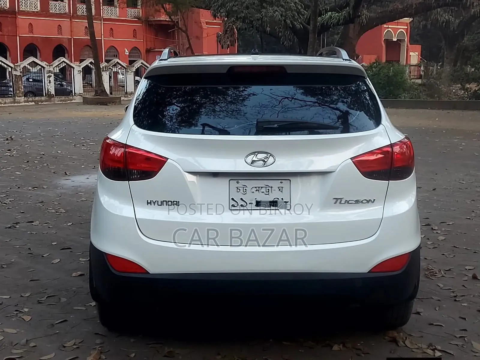 Hyundai Tucson Limited FWD 2011 White
