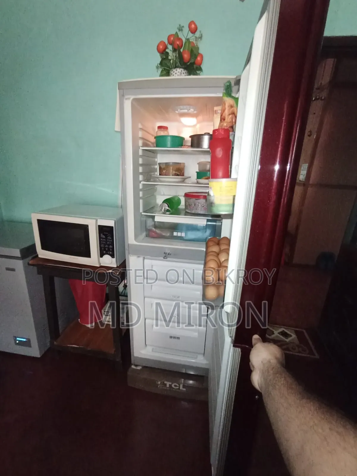 টিসিএল ২১৪ লিটার নন ফ্রস্ট ফ্রিজ