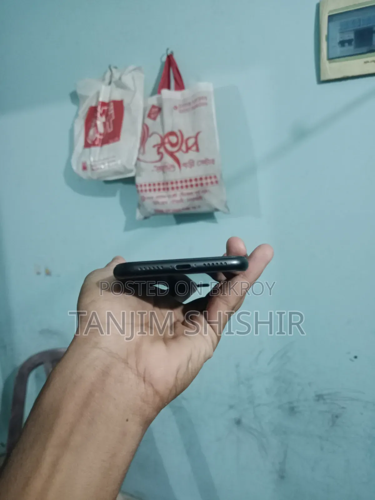অ্যাপল আইফোন এক্সআর ৬৪ জিবি কালো