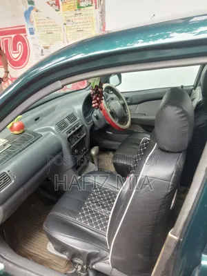 Toyota Starlet 1998