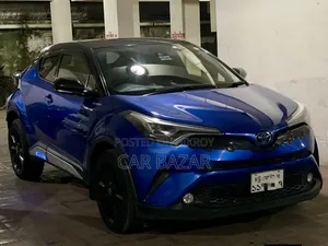 Toyota C-HR 2017 Blue