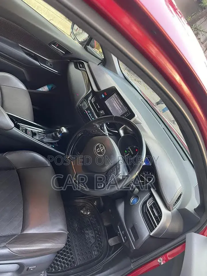 Toyota C-Hr 2017 Red