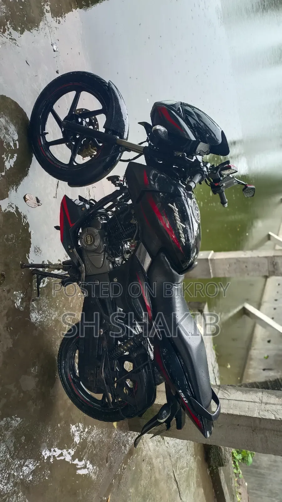 বাজাজ পালসার ১৫০ ২০১৮ ব্ল্যাক