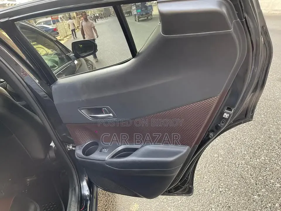 Toyota C-Hr 2017 Black