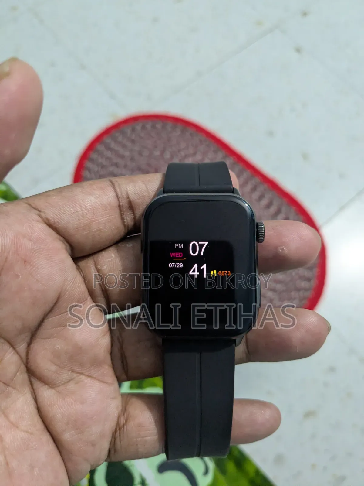 বিক্রির জন্য স্মার্টওয়াচ RIRO W6 Bluetooth Calling Smart Watch