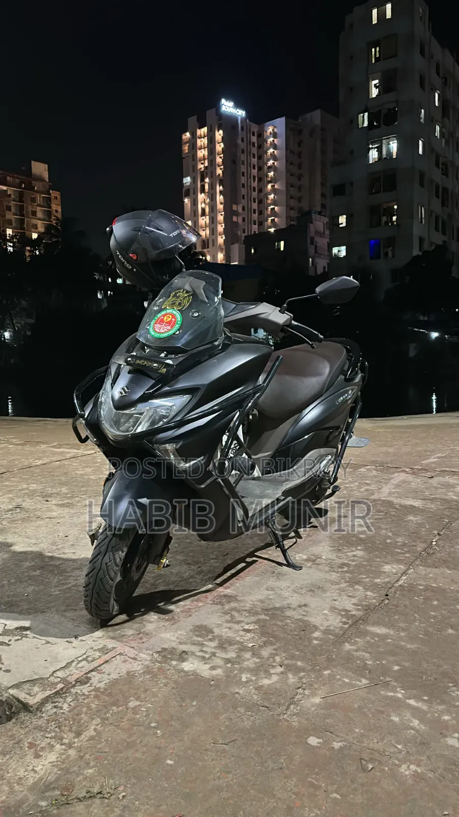 Suzuki Burgman 125 2023 Black