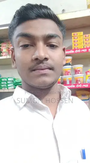 Massive Recruitment in Online Customer Care