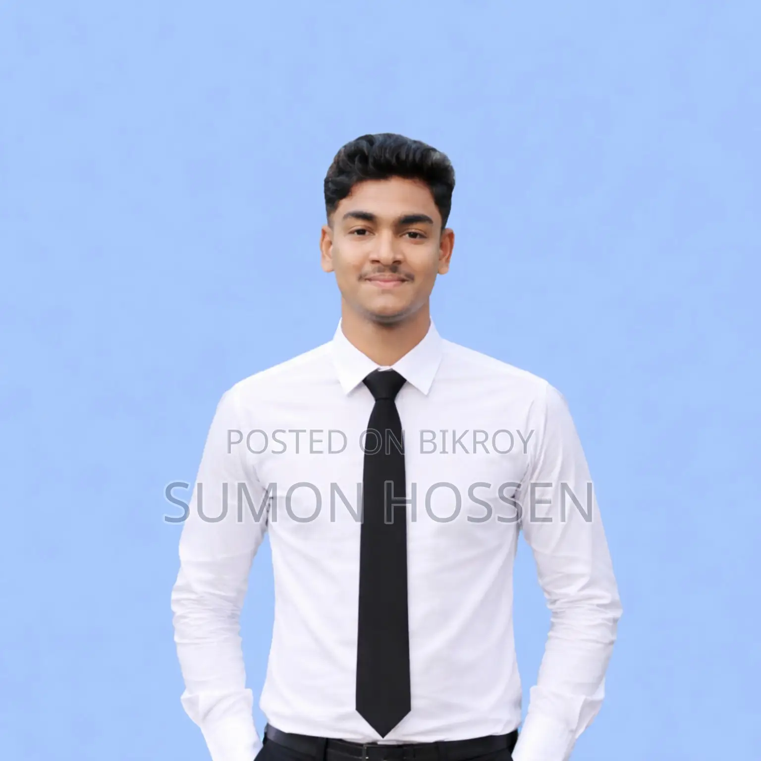 Massive Recruitment in Online Customer Care