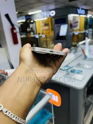 Apple iPhone 13 128 GB White