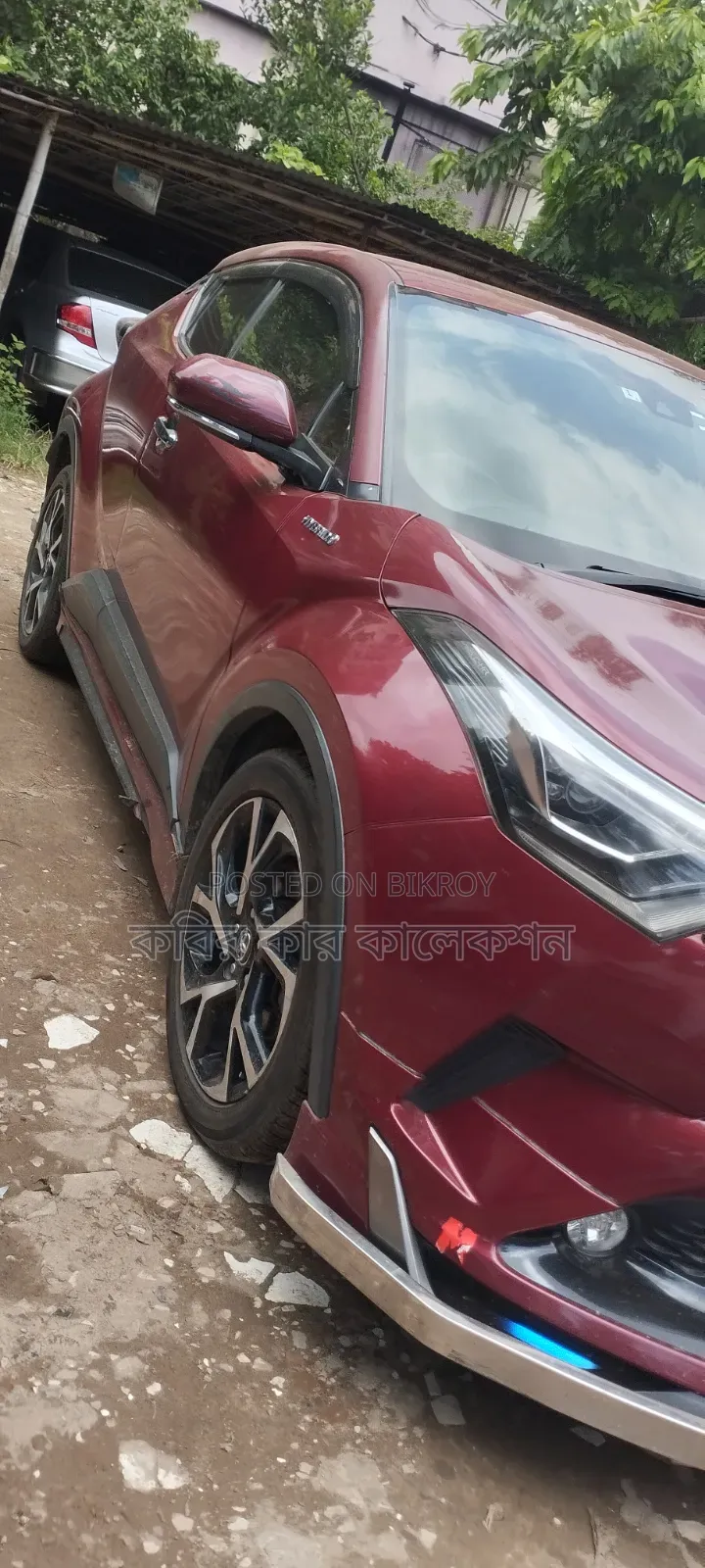 Toyota C-HR 2018 Maroon