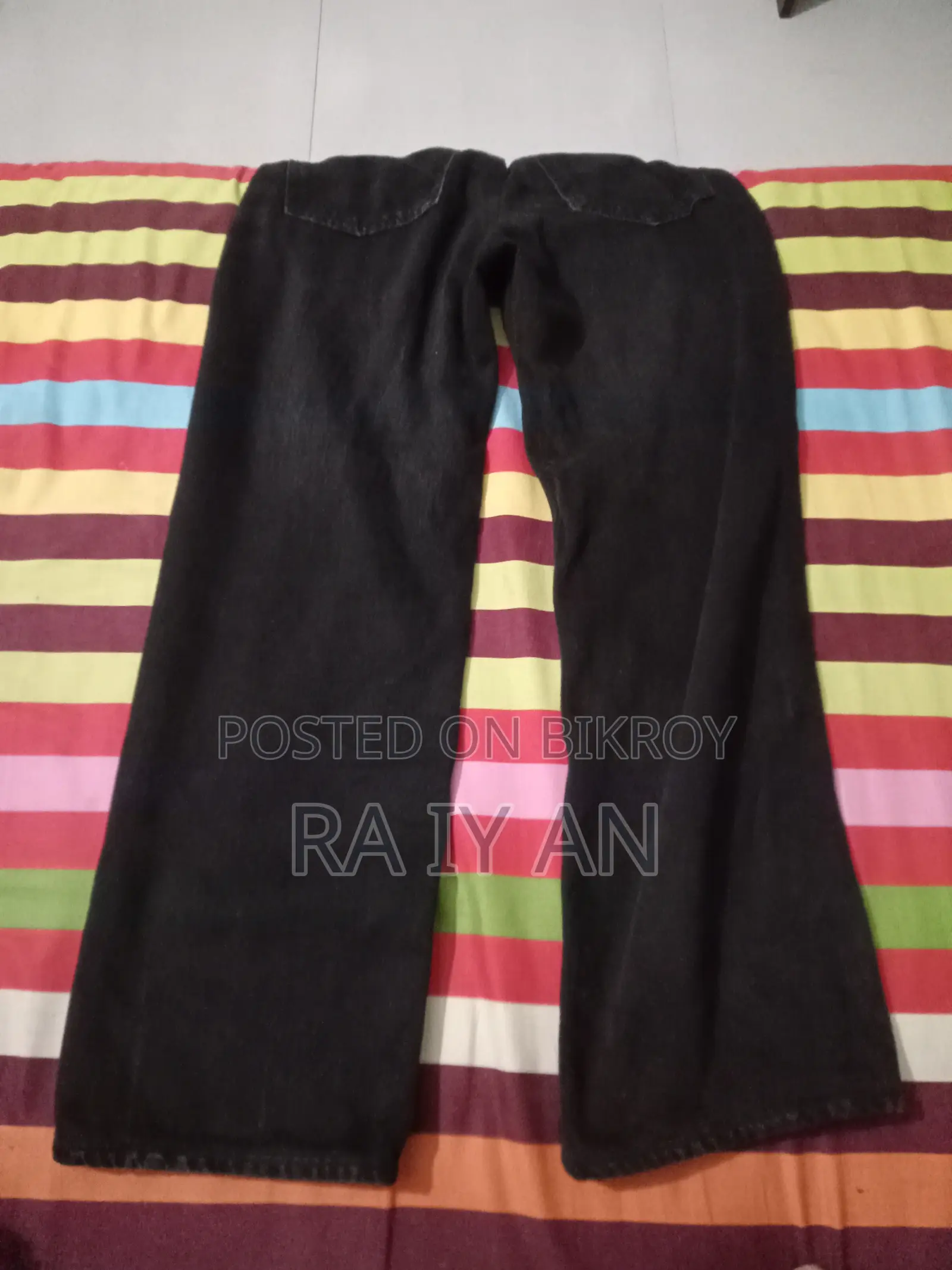 Semi Baggy Pant