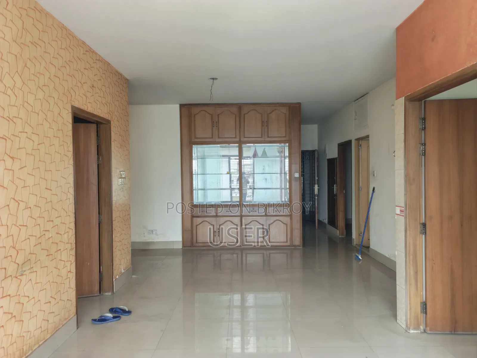 মোহাম্মদপুরে ৩ বেডরুমের অ্যাপার্টমেন্ট বিক্রয়ের জন্য