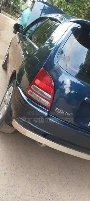 Toyota Starlet 1997 Blue