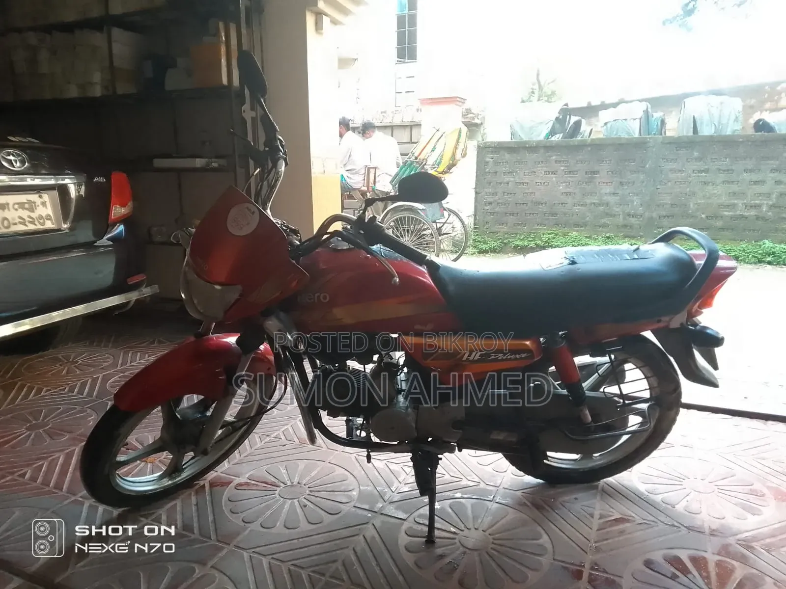 হিরো এইচএফ ডিলাক্স ২০১৫ রেড