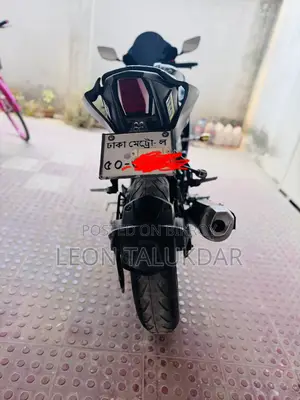 ইয়ামাহা আর১৫ ভি৩ ২০২০ ব্ল্যাক