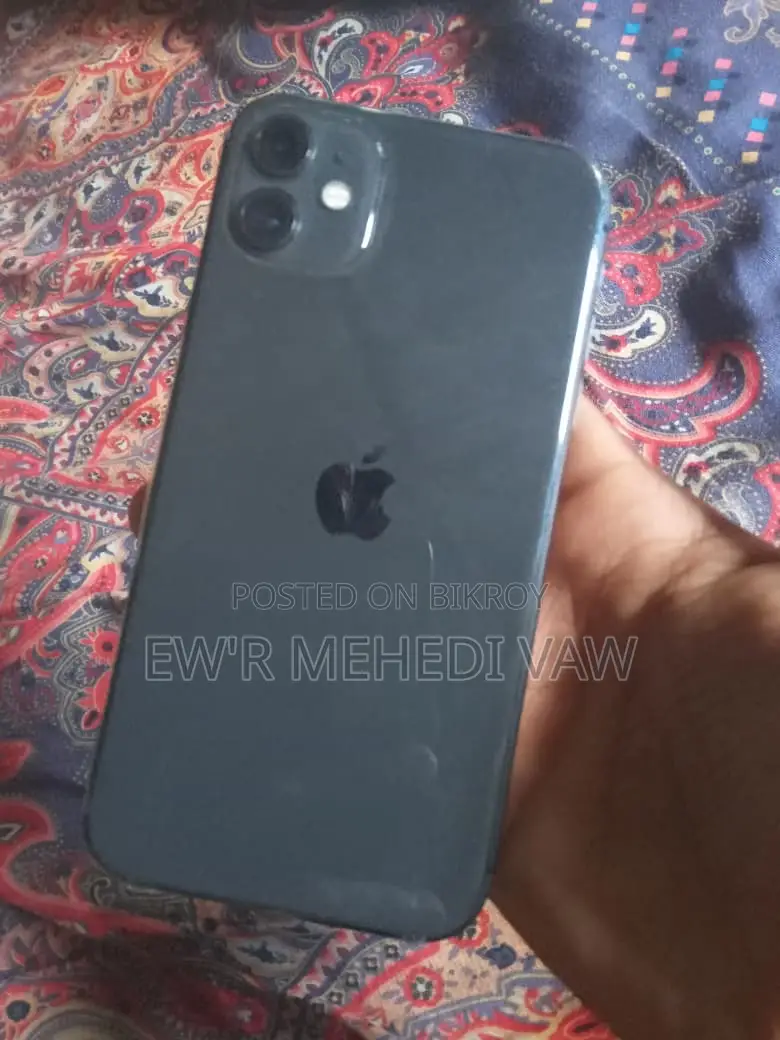 Apple iPhone 11 64 GB Black