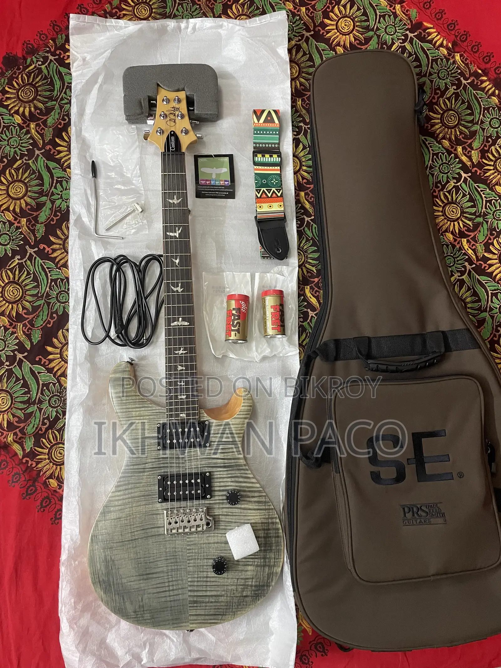 PRS Guitar SE Custom 24 Charcoal Burst Indonesia Made