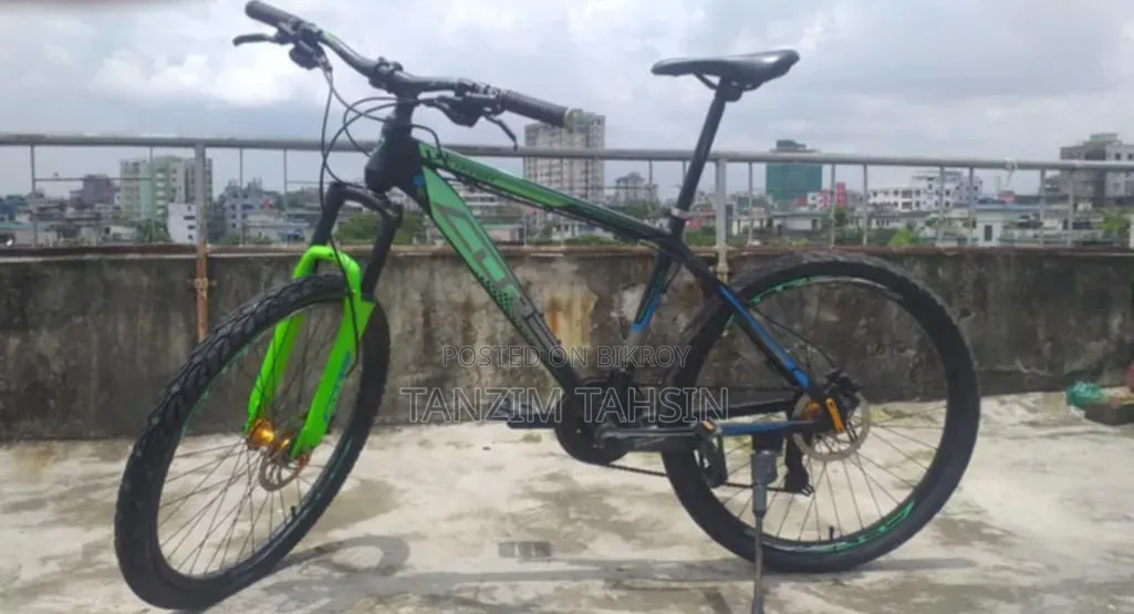 Core কোম্পানির বাইসাইকেল