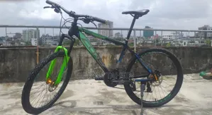 Core কোম্পানির বাইসাইকেল