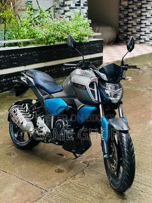 ইয়ামাহা এফজেডএস ভি৩ ২০১৯ গ্রে