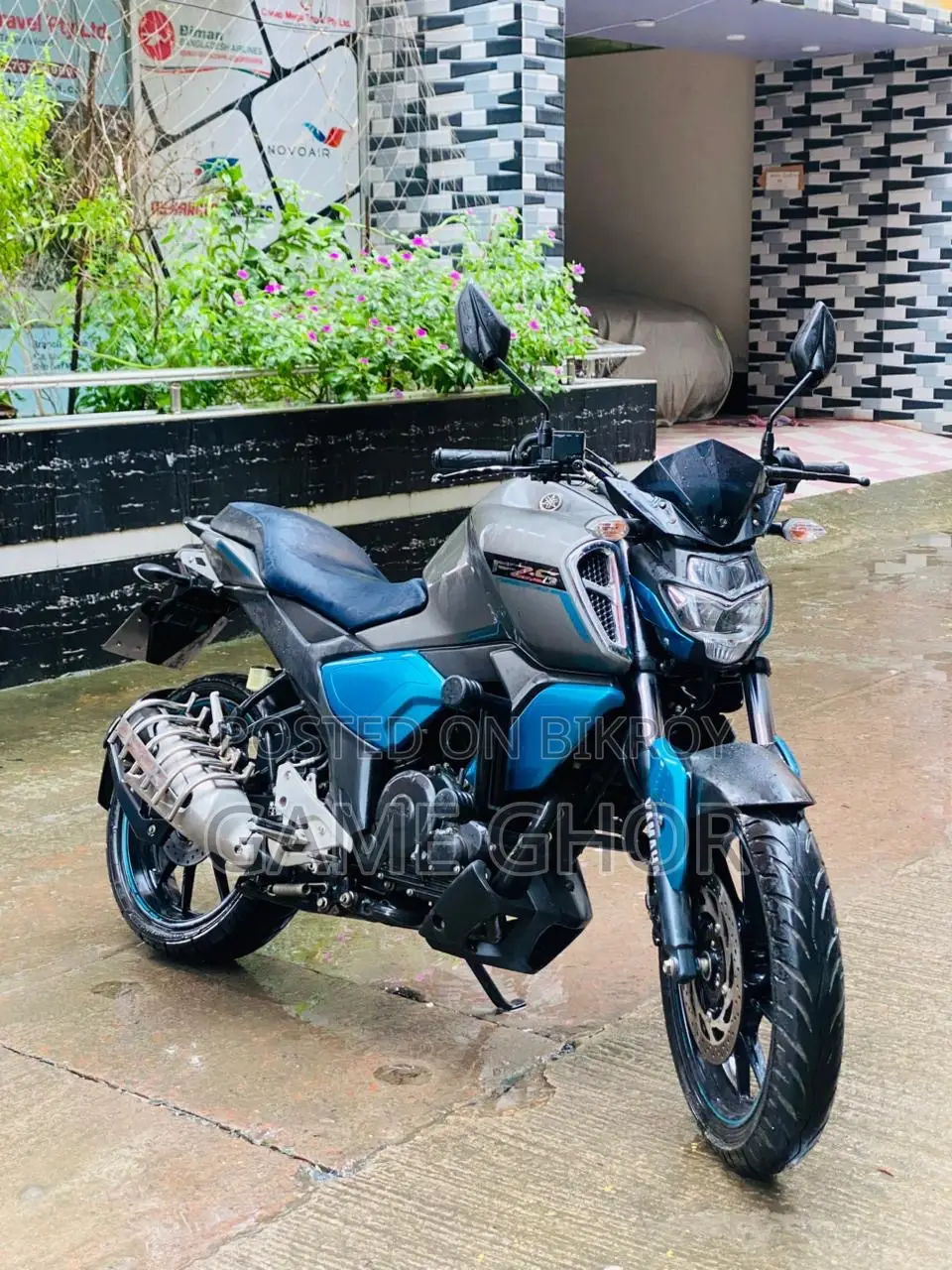 ইয়ামাহা এফজেডএস ভি৩ ২০১৯ গ্রে