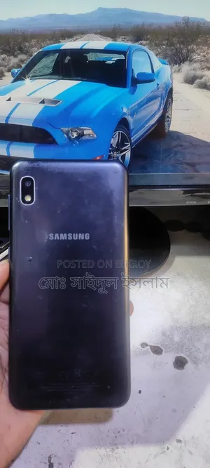 Samsung A10 32 GB Black