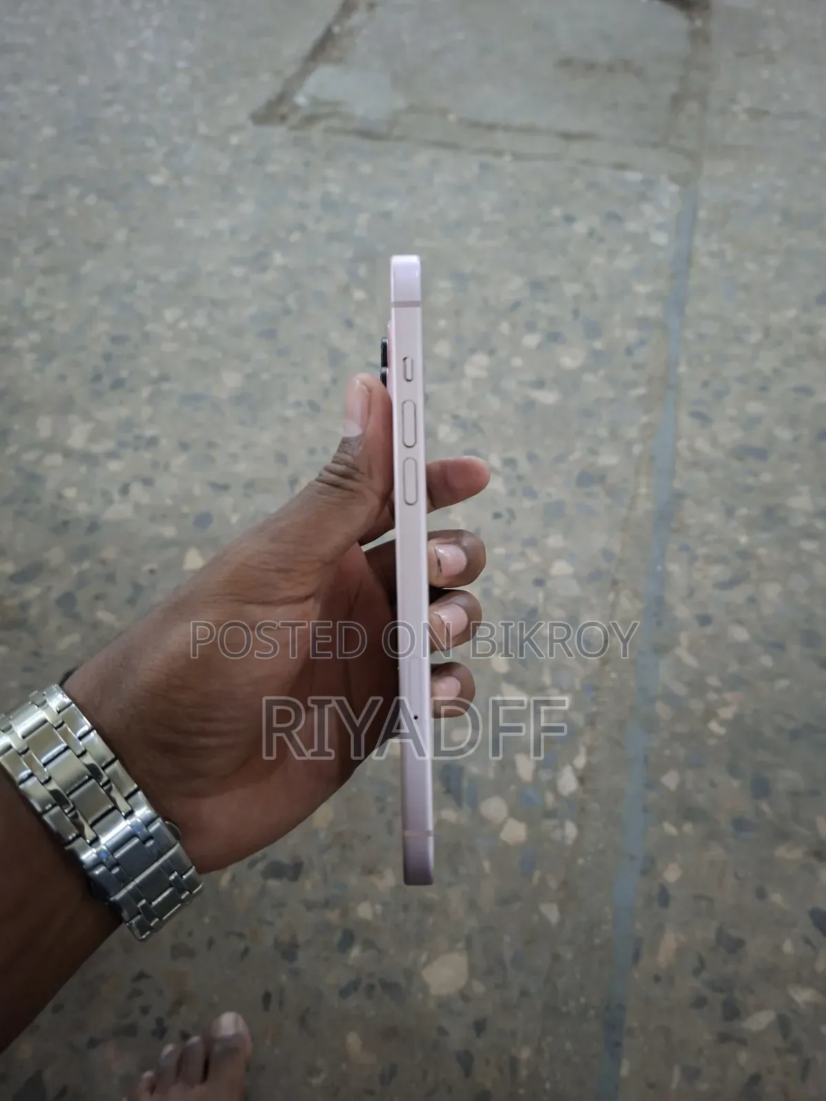 Apple iPhone 15 Plus 128 GB Pink