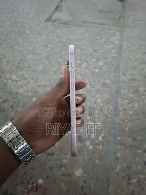 Apple iPhone 15 Plus 128 GB Pink