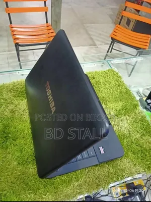 ল্যাপটপ তোশিবা ৪জিবি এএমডি এইচডিডি ২৫০জিবি