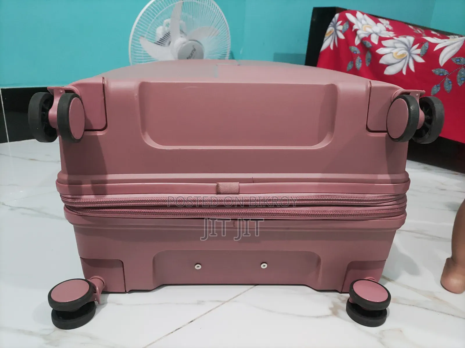 Foreign Trolley Bag