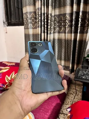 Tecno Camon 20 256 GB Purple