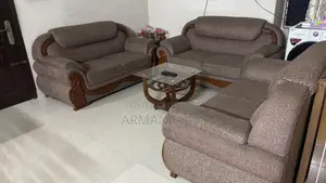 Sofa Sets With Central Table