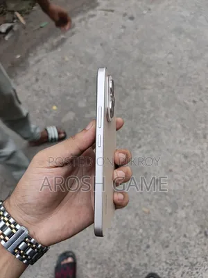 নতুন অনর ৪০০ ৫১২ জিবি