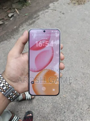 নতুন অনর ৪০০ ৫১২ জিবি
