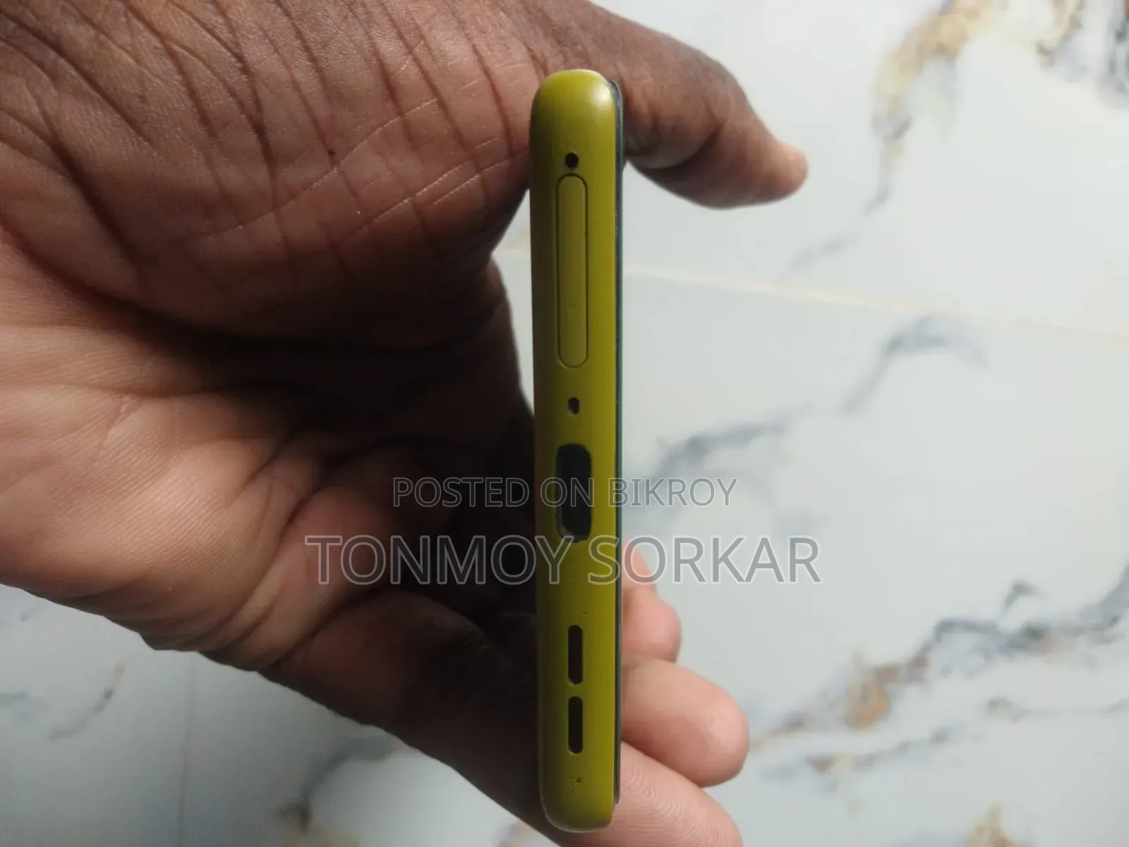 মোটরোহলা মোটো জি৮৫ ২৫৬ জিবি হলুদ