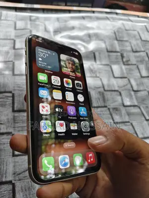 Apple iPhone 11 64 GB White