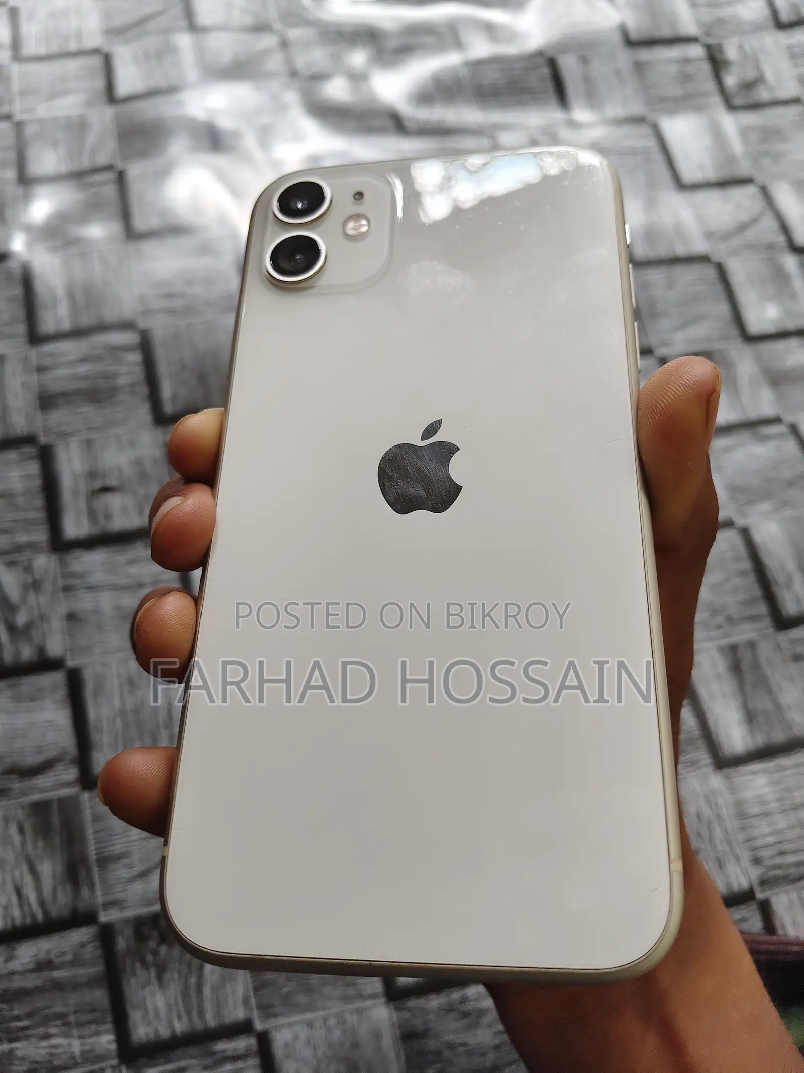 Apple iPhone 11 64 GB White