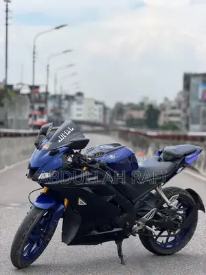 ইয়ামাহা আর১৫ ভি৩ ২০২০ ব্লু