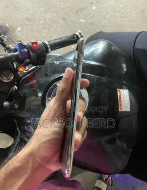 স্যামসাং গ্যালাক্সি এ৫০ ৬৪ জিবি সাদা