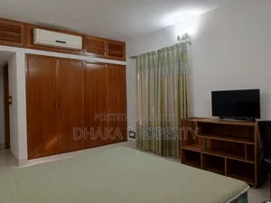 গুলশানে ভাড়ার জন্য আসবাবপত্রসহ ৩ বেডরুমের অ্যাপার্টমেন্ট