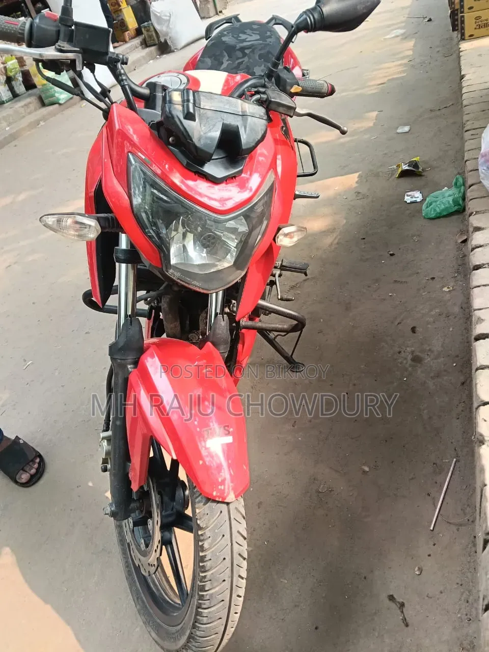 টিভিএস আপাচি ১৬০ ৪ভি ২০১৮ রেড