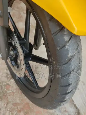 টিভিএস রাইডার ১২৫ ২০২২ ইয়েলো