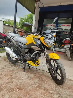 টিভিএস রাইডার ১২৫ ২০২২ ইয়েলো