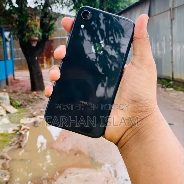 অ্যাপল আইফোন এক্সআর ৬৪ জিবি ব্ল্যাক